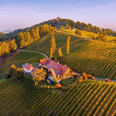 Weingut Winzerzimmer Rothschaedl Leutschach Bagian luar foto